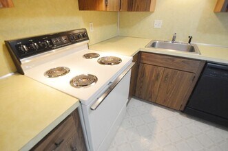 15 Mayo Dr in Holden, MA - Building Photo - Building Photo