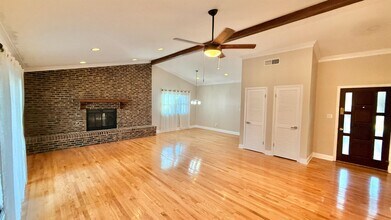 1790 Brown St in Tallahassee, FL - Building Photo - Building Photo