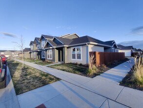 11057 W Shelborne St in Boise, ID - Building Photo - Building Photo