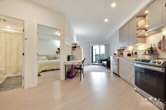 20695 Eastleigh Crescent in Langley, BC - Building Photo - Building Photo