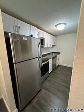 122 Dustin St, Unit 5 in Boston, MA - Building Photo - Building Photo