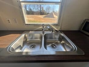 1950 Rolling Mdw Ln in Rocky Mount, VA - Building Photo - Building Photo