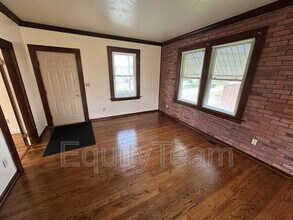 3514 Brotherton Rd in Cincinnati, OH - Building Photo - Building Photo