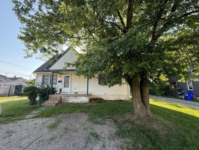 property at 1000 N 9th St