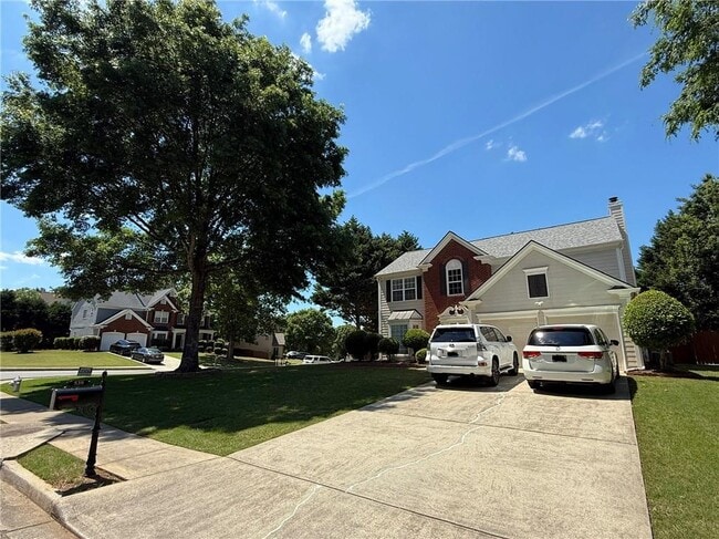 property at 539 Glen Creek Way NE