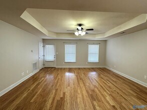24707 Rolling Vista Dr in Athens, AL - Foto de edificio - Building Photo