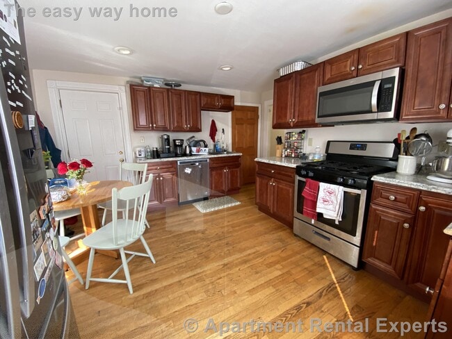 279 Pearl St in Cambridge, MA - Building Photo - Building Photo