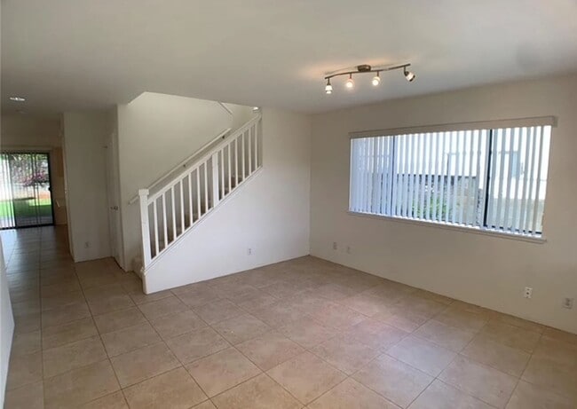 95-1256-1256 Ahoka St in Mililani, HI - Building Photo - Building Photo