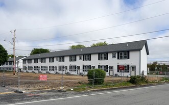Howard Canal View Apartments in Bourne, MA - Building Photo