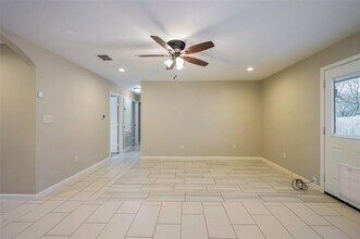 1240 Carla St in Denison, TX - Building Photo - Building Photo