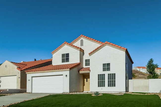 425 Raindance Dr in Henderson, NV - Building Photo - Building Photo