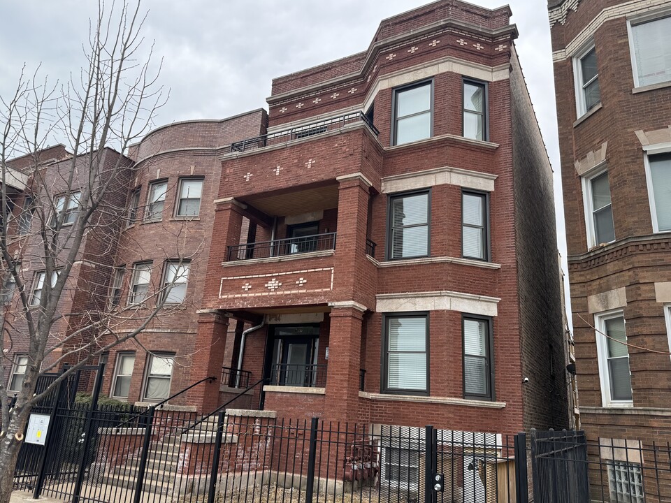 1517 E 65th St, Unit 1 in Chicago, IL - Building Photo