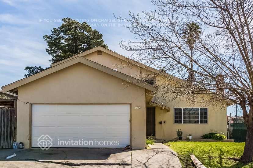 102 Dartmouth Ave in Vallejo, CA - Building Photo