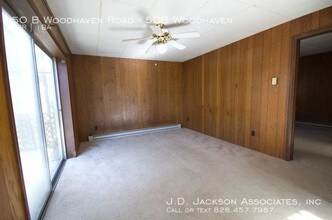 50 Woodhaven Rd in Asheville, NC - Building Photo - Building Photo