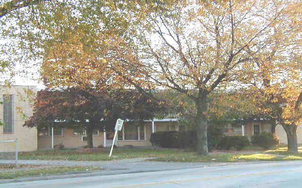 13729 S Brainard Ave in Chicago, IL - Foto de edificio