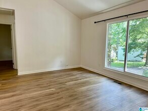 2413 Pentland Dr in Birmingham, AL - Building Photo - Building Photo