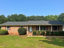 760 Goudlock Rd in Rock Hill, SC - Building Photo
