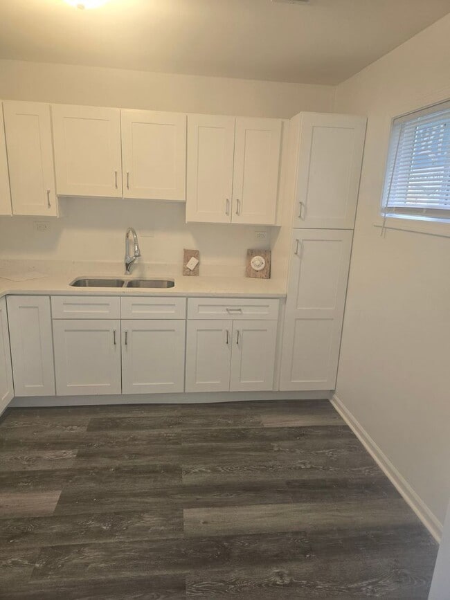 property at 4741 Carolina St