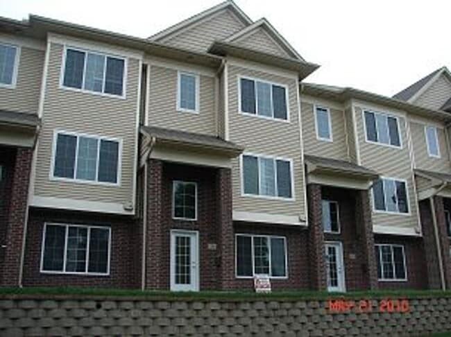 property at 756 Westgate St