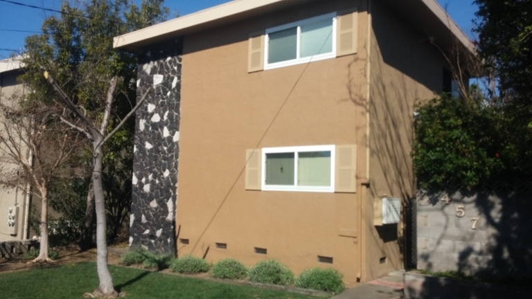 457 E N St in Benicia, CA - Foto de edificio