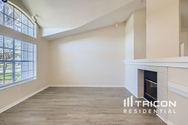 1049 Providence Ln in Oviedo, FL - Building Photo - Building Photo