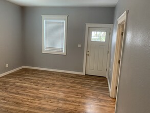 3058 N 29th St in Milwaukee, WI - Building Photo - Building Photo