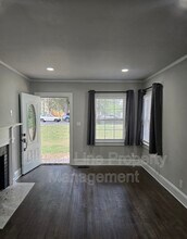 5008 Doris Ave in Charlotte, NC - Building Photo - Building Photo