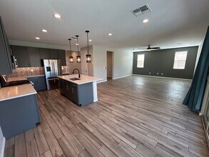 17430 N 184th Ln in Surprise, AZ - Building Photo - Building Photo