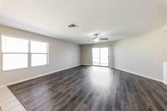 15830 W Gelding Dr in Surprise, AZ - Building Photo - Building Photo