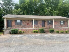 4100 N Ocoee St in Cleveland, TN - Building Photo