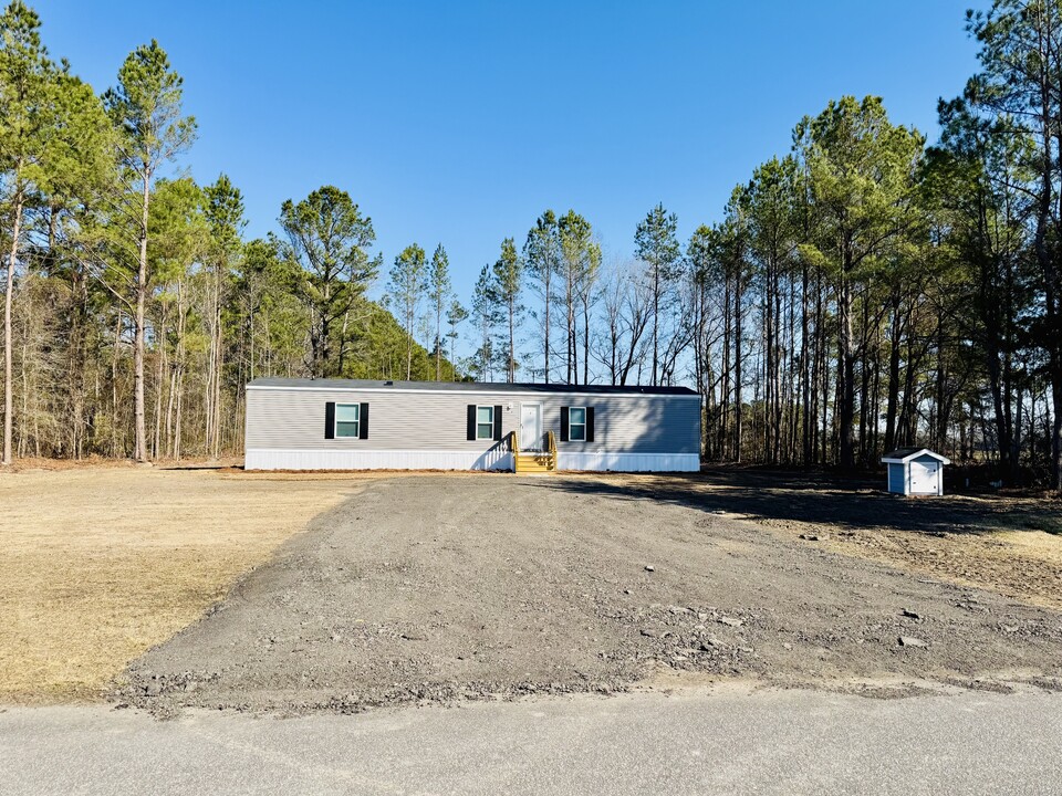 4027 Goff Rd in Aynor, SC - Building Photo