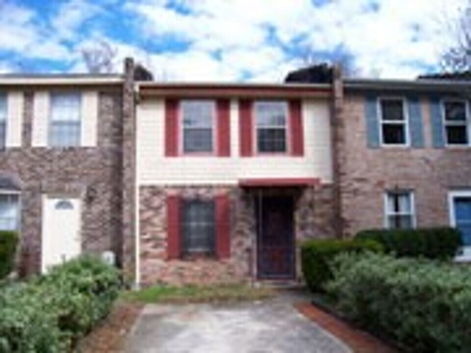 1918 Portland Ave in Tallahassee, FL - Building Photo