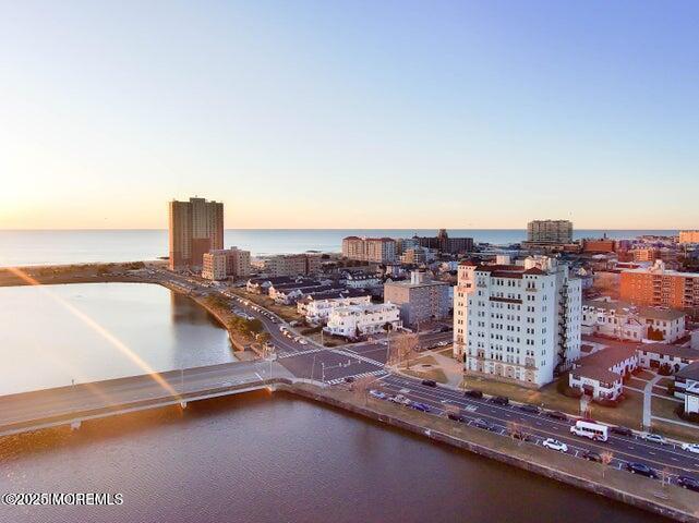 400 Deal Lake Dr in Asbury Park, NJ - Building Photo - Building Photo