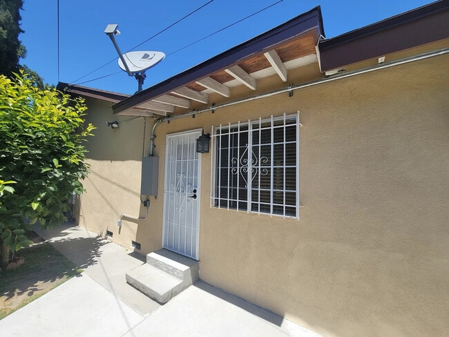 property at 6709 Lennox Ave