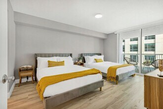 1200 Brickell Bay Dr, Unit SI ID1227477P in Miami, FL - Building Photo - Building Photo