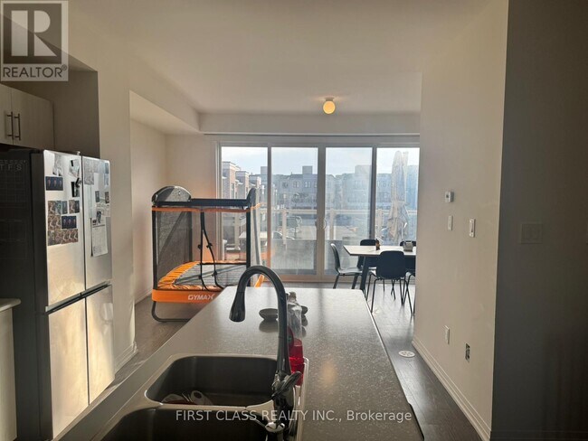 23 Prince William Blvd in Bowmanville, ON - Building Photo - Building Photo