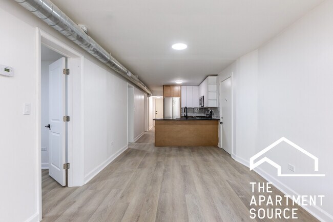 1849 S Kedzie Ave, Unit g in Chicago, IL - Building Photo - Building Photo