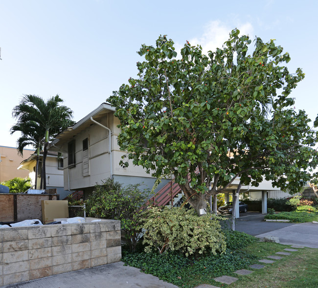 1927 Lime St in Honolulu, HI - Building Photo - Building Photo