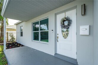 5249 NE 3rd Ter. in Fort Lauderdale, FL - Building Photo - Building Photo