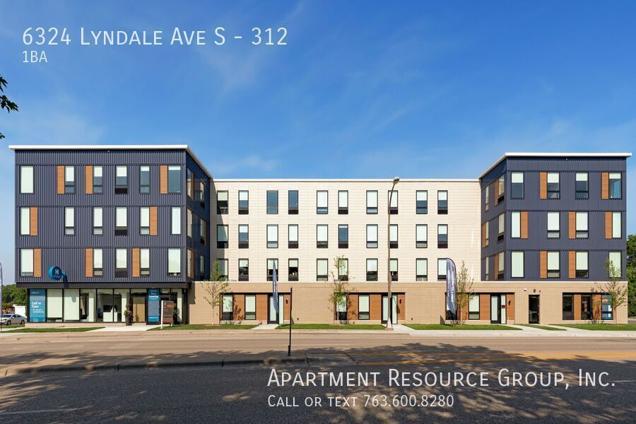 6324 Lyndale Ave S in Richfield, MN - Building Photo