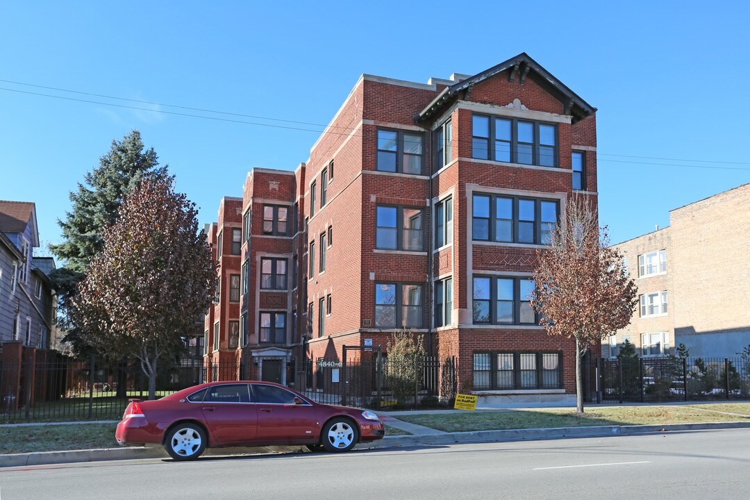 4840 S. Indiana Ave Apartments in Chicago, IL - Foto de edificio