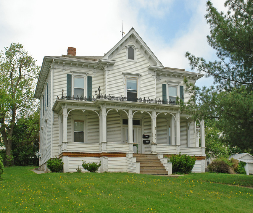 415 N Liberty St in Harrisonburg, VA - Building Photo