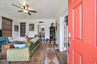 4307 Ave Q 1/2 in Galveston, TX - Building Photo - Building Photo