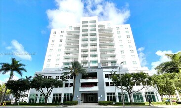 60 NW 37th Ave, Unit 903 in Miami, FL - Building Photo - Building Photo