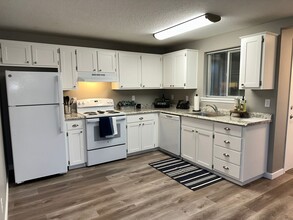 Timber Lofts Apartments in Portland, OR - Building Photo - Building Photo