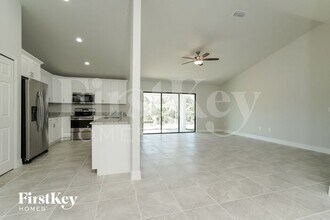 817 Acton Ave in Lehigh Acres, FL - Building Photo - Building Photo