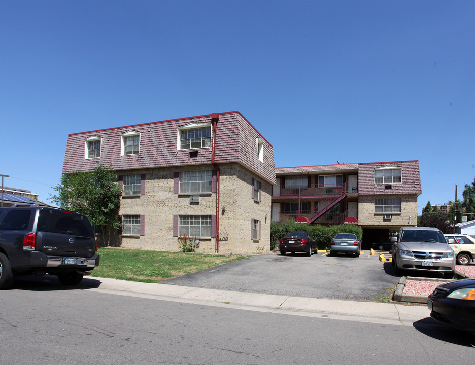 Fox Street Apartments in Englewood, CO - Foto de edificio