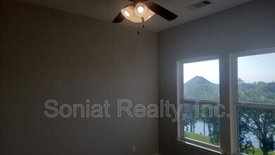 4504 Pontchartrain Dr in Slidell, LA - Building Photo - Building Photo