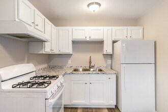 502 E Merrill Ave in Fond du Lac, WI - Building Photo - Building Photo