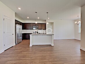 142 Willowbrook Dr in Mooresville, NC - Building Photo - Building Photo